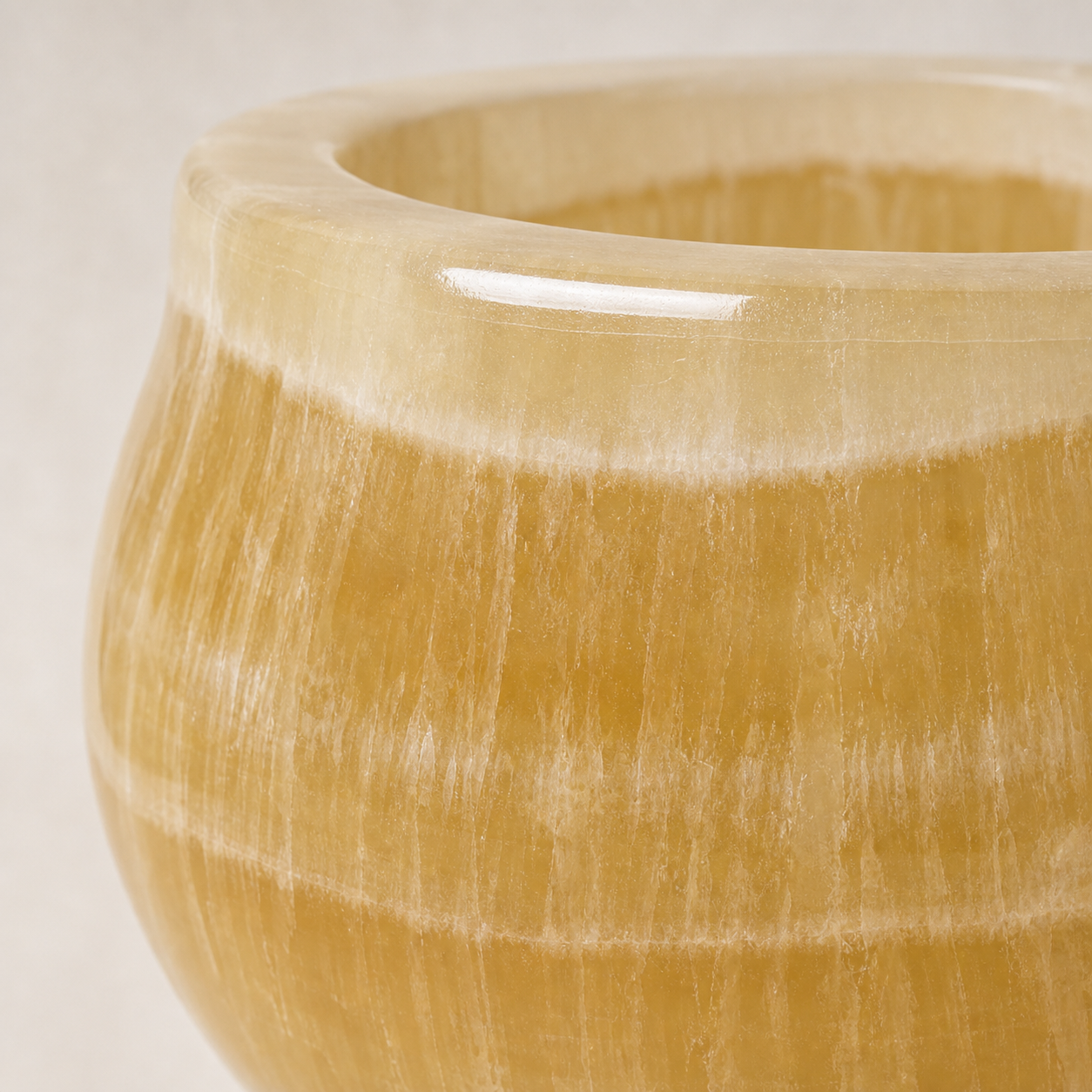 Natural Marble Wickless Candle  — Golden Crystal Ice Marble Vessel Scented Candle, 2.6 oz